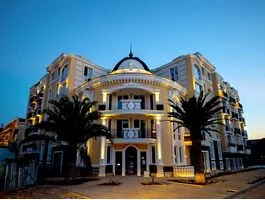 Мессембрия Палас