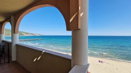 Купить ID5940 Двухкомнатная квартира в отеле Atrium Beach в Болгарии