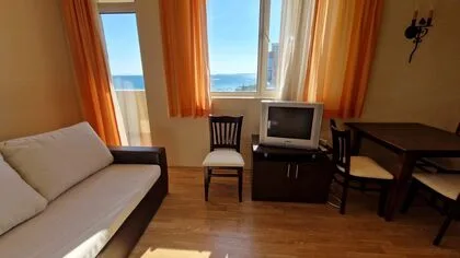 Купить ID5940 Двухкомнатная квартира в отеле Atrium Beach в Болгарии