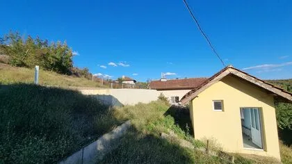 Купить ID5454 Одноэтажный дом с большим участком земли в селе Ново Паничарево в Болгарии