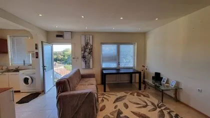 Купить ID5454 Одноэтажный дом с большим участком земли в селе Ново Паничарево в Болгарии