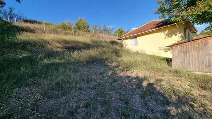 Купить ID5454 Одноэтажный дом с большим участком земли в селе Ново Паничарево в Болгарии