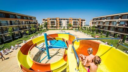 Купить ID7375 Трехкомнатная квартира в ЖК Holiday Fort Golf Club в Болгарии