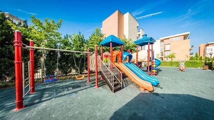 Купить ID7375 Трехкомнатная квартира в ЖК Holiday Fort Golf Club в Болгарии