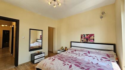 Купить ID7470 Трехкомнатная квартира в жилом доме Элитония 3 в Болгарии