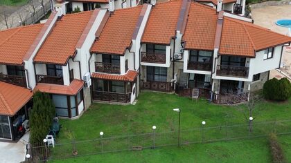 Купить ID7674 Таунхаус с двумя спальнями и видом на море в ЖК Имперские Высоты в Болгарии