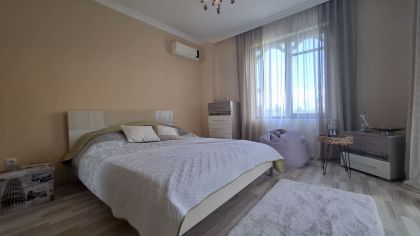 Купить ID8045 Двухэтажный коттедж в ЖК Victoria Royal Garden в Болгарии