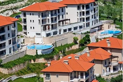 Купить ID1290 Апартаменты в великолепном комплексе Трейшн Клифс в Болгарии