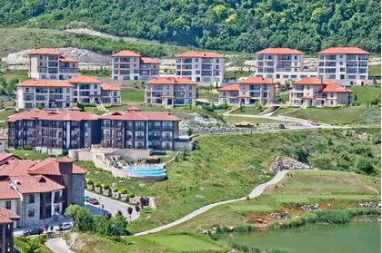 Купить ID1290 Апартаменты в великолепном комплексе Трейшн Клифс в Болгарии