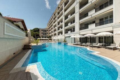 Купить ID883 Апартаменты в элитном комплексе Пенелопа Палас в Болгарии