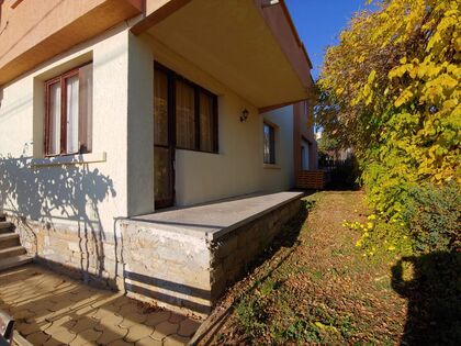 Купить ID4122 Двухэтажный дом в селе Кошарица в Болгарии