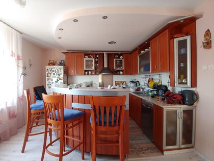 Купить ID4122 Двухэтажный дом в селе Кошарица в Болгарии