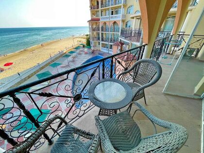 Купить ID6428 Трехкомнатная квартира в ЖК Атриум Бич в Болгарии