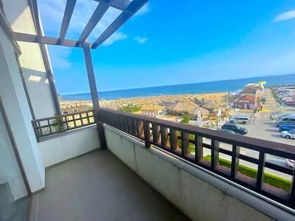 Купить ID7046 Трехкомнатная квартира в ЖК Арена 1 в Болгарии