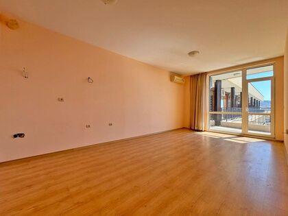 Купить ID6707 Двухкомнатная квартира в ЖК Люксор в Болгарии