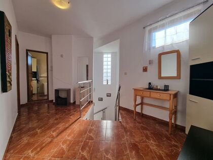 Купить ID7142 Двухэтажный дом с участком земли в с. Бата в Болгарии