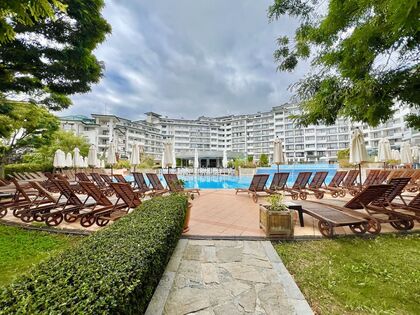 Купить ID6019 Квартира - студия в апарт - отеле Emerald Beach Resort & Spa в Болгарии