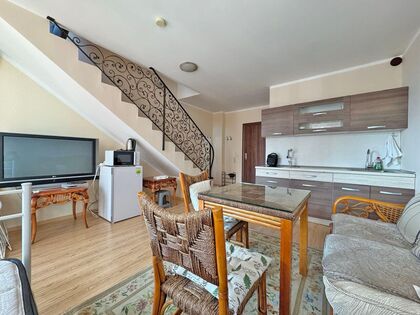 Купить ID5858 Двухуровневая трехкомнатная квартира в ЖК Chateau Del Marina в Болгарии