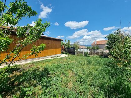 Купить ID7266 Дом с земельным участком в селе Медово в Болгарии