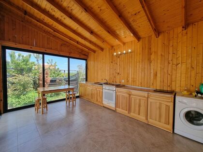 Купить ID7266 Дом с земельным участком в селе Медово в Болгарии