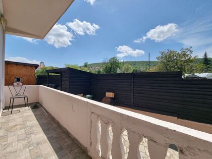 Купить ID7266 Дом с земельным участком в селе Медово в Болгарии