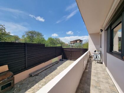 Купить ID7266 Дом с земельным участком в селе Медово в Болгарии