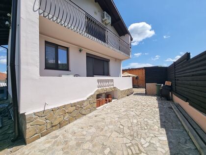 Купить ID7266 Дом с земельным участком в селе Медово в Болгарии