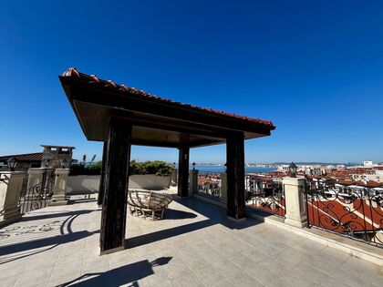 Купить ID7282 Апартамент с тремя спальнями в ЖК Артур в Болгарии