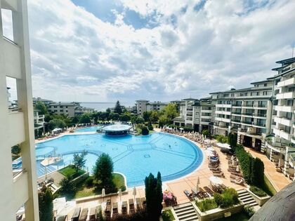 Купить ID7272 Двухкомнатная квартира в ЖК Emerald Beach Resort & Spa в Болгарии