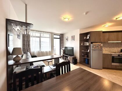 Купить ID7300 Трехкомнатная квартира в ЖК Этера 3 в Болгарии