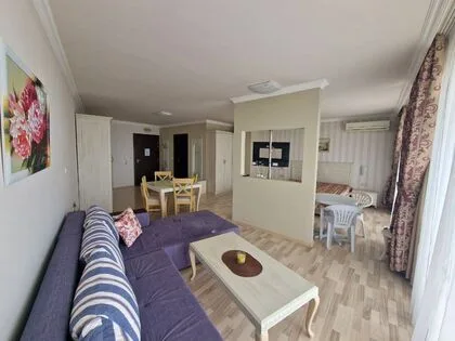 Купить ID7308 Просторная студия с видом на море в ЖК Penelope Palace в Болгарии