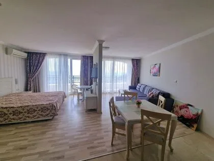Купить ID7308 Просторная студия с видом на море в ЖК Penelope Palace в Болгарии
