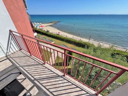 Купить ID7385 Двухкомнатная квартира с панорамным видом на море в ЖК Privilege Fort Beach в Болгарии