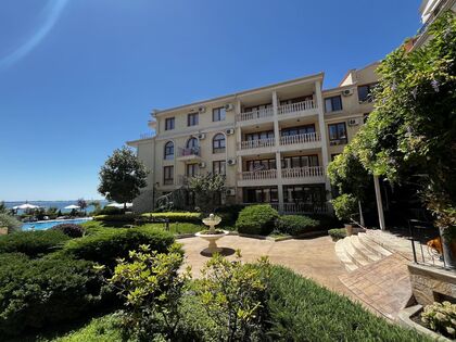 Купить ID7421 Двухкомнатная квартира с видом на море в ЖК Royal Bay в Болгарии