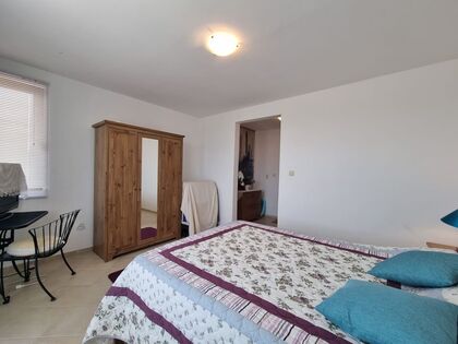 Купить ID7477 Двухэтажный дом с бассейном в селе Горица в Болгарии