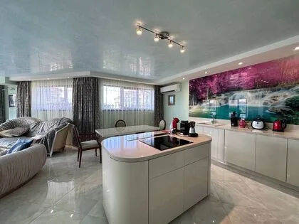 Купить ID7450 Трехкомнатная квартира в ЖК Посейдон в Болгарии