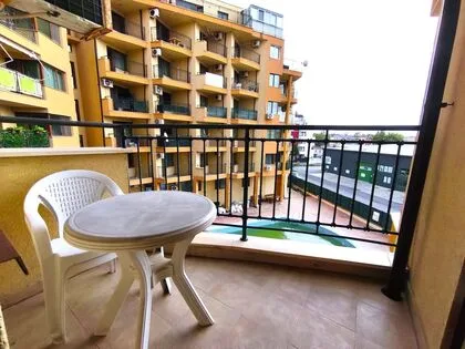 Купить ID7520 Двухкомнатная квартира в жилом комплексе Амадеус 5 в Болгарии