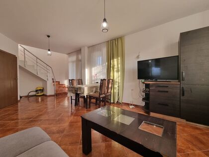 Купить ID7580 Двухэтажный дом с участком земли в селе Александрово в Болгарии