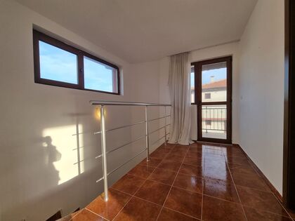 Купить ID7580 Двухэтажный дом с участком земли в селе Александрово в Болгарии