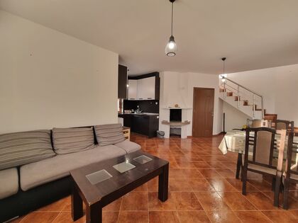 Купить ID7580 Двухэтажный дом с участком земли в селе Александрово в Болгарии