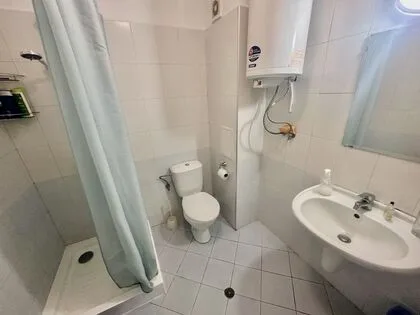 Купить ID7550 Двухкомнатная квартира с мебелью в ЖК Флорес Парк в Болгарии