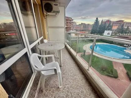 Купить ID7550 Двухкомнатная квартира с мебелью в ЖК Флорес Парк в Болгарии