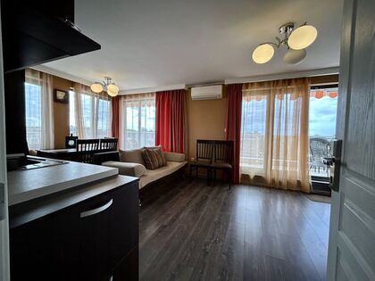 Купить ID7547 Просторная двухкомнатная квартира в жилом комплексе Тарсис Нова в Болгарии