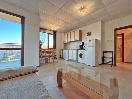 Купить ID6179 Трехкомнатная квартира в ЖК Amadeus 3 в Болгарии