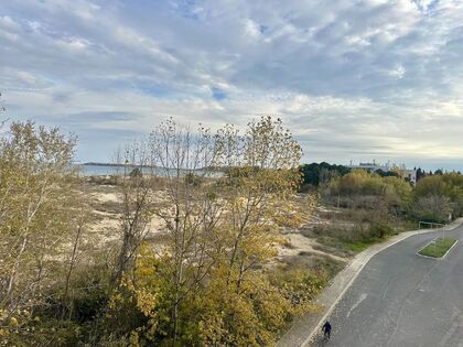 Купить ID7604 Двухкомнатная квартира с панорамным видом на море в ЖК Golden Beach в Болгарии