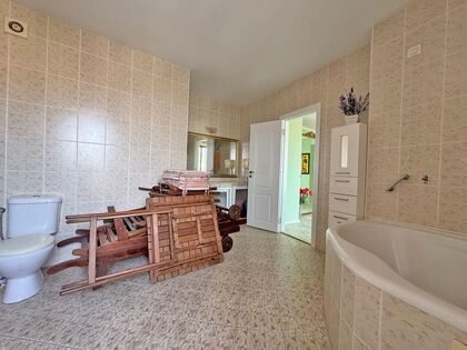 Купить ID7648 Двухкомнатная квартира с панорамным видом на море в Гранд Отель Святой Влас в Болгарии