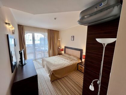 Купить ID7641 Двухкомнатная квартира с видом на море в отеле Majestic Beach Resort в Болгарии