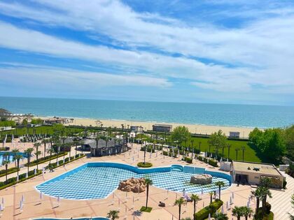 Купить ID7640 Двухкомнатная квартира с видом на море в Majestic Beach Resort в Болгарии