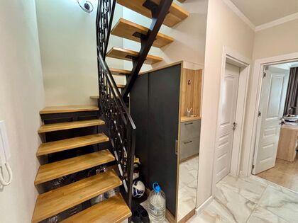 Купить ID7699 Двухуровневая трехкомнатная квартира в ЖК Bellicity в Болгарии