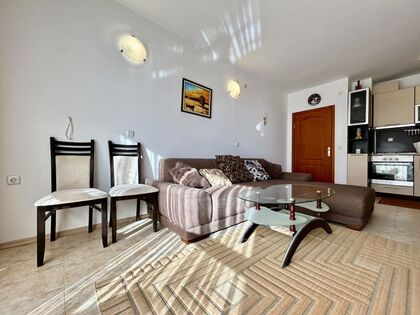 Купить ID7710 Трехкомнатная квартира в ЖК Блу Уотер в Болгарии